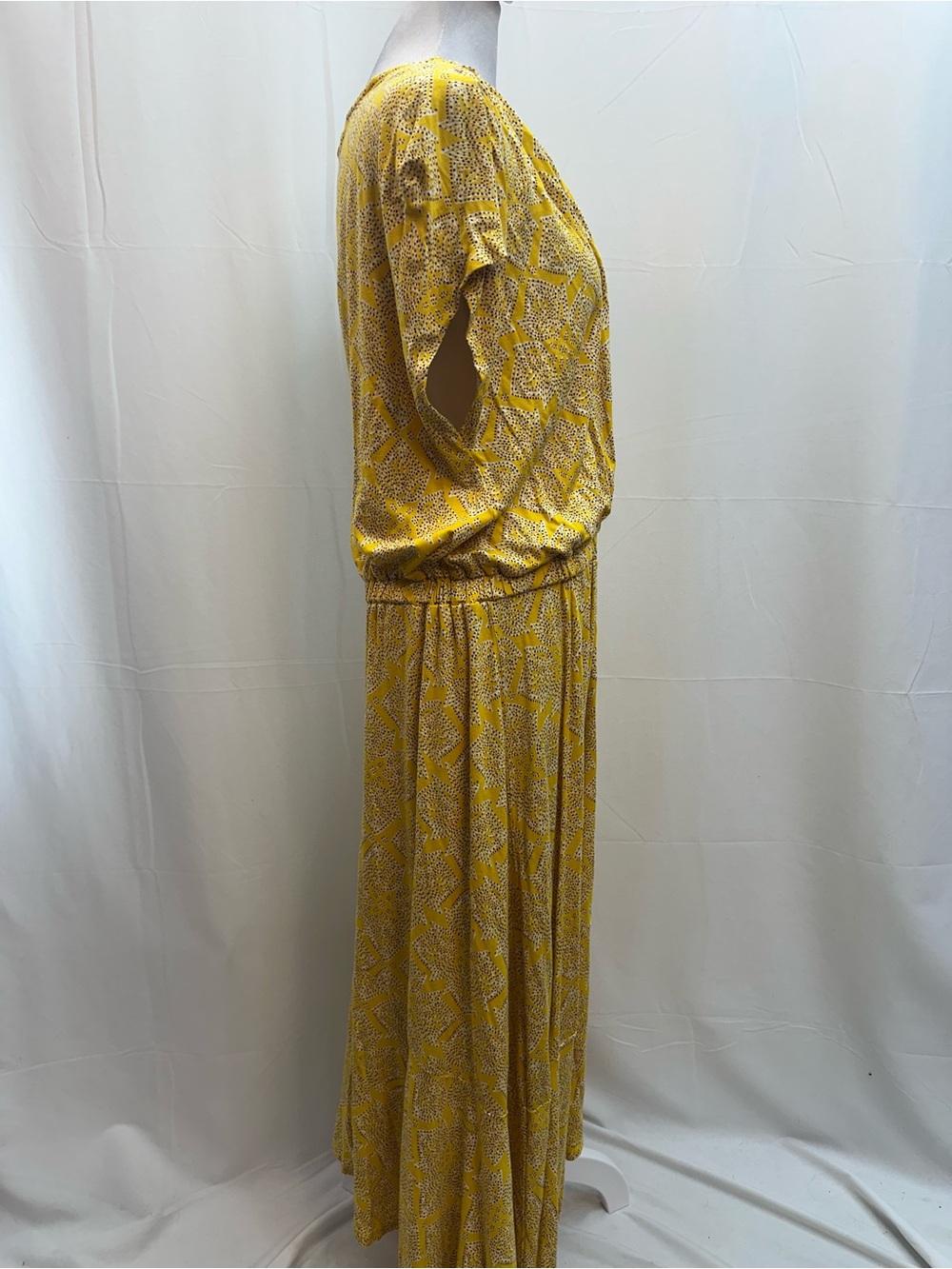 Maeve Yellow Printed Maxi Dress with V-Neck XL - Picture 3 of 4